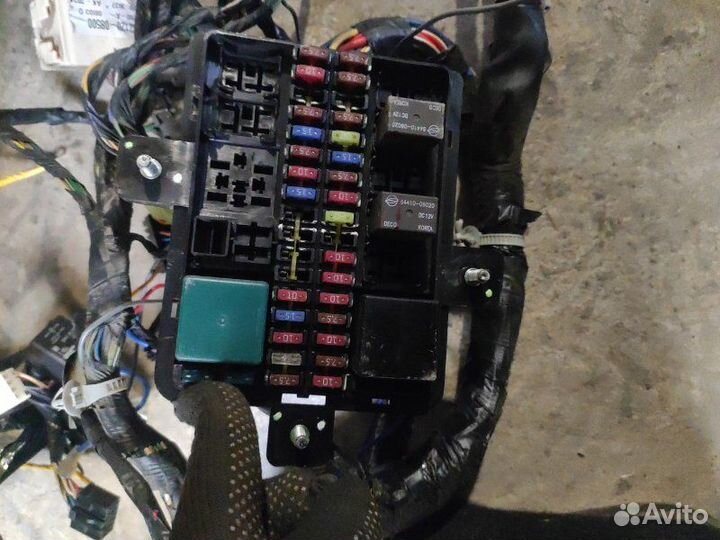 Проводка под торпедо Ssangyong Actyon Sports пикап