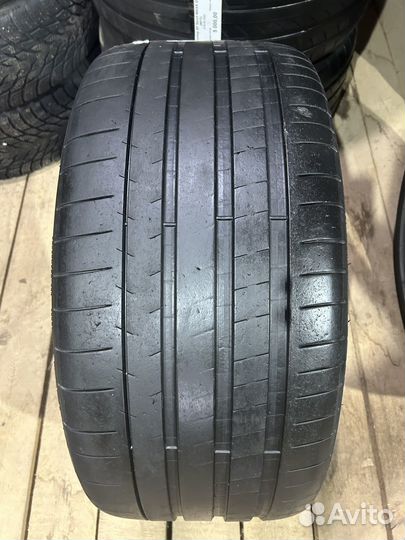 Michelin Pilot Super Sport 285/35 R21