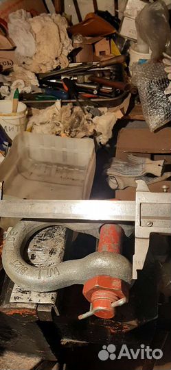 Скоба такелажная омегообразная