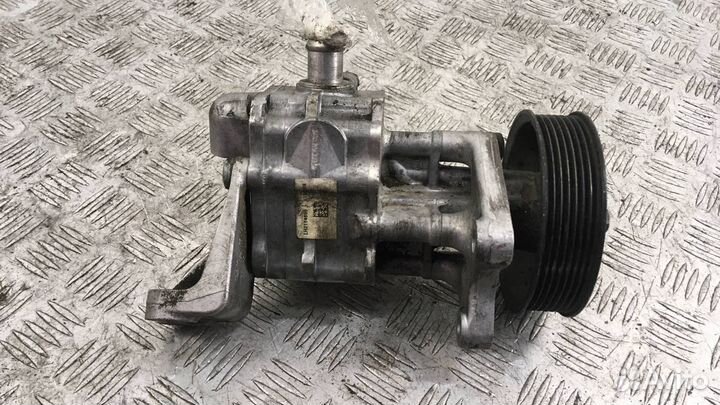 Насос гидроусилителя руля BMW X5 E70 2010 6796443