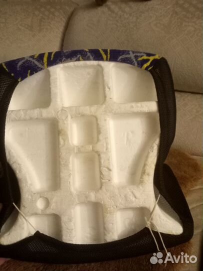 Детский бустер автомобильный