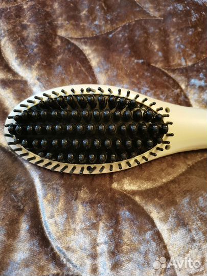 Расческа-выпрямитель