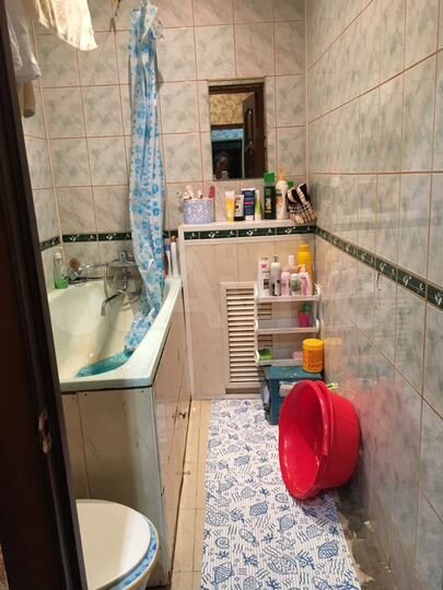 Комната 79 м² в 4-к., 2/2 эт.