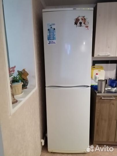 Холодильник атлант бу