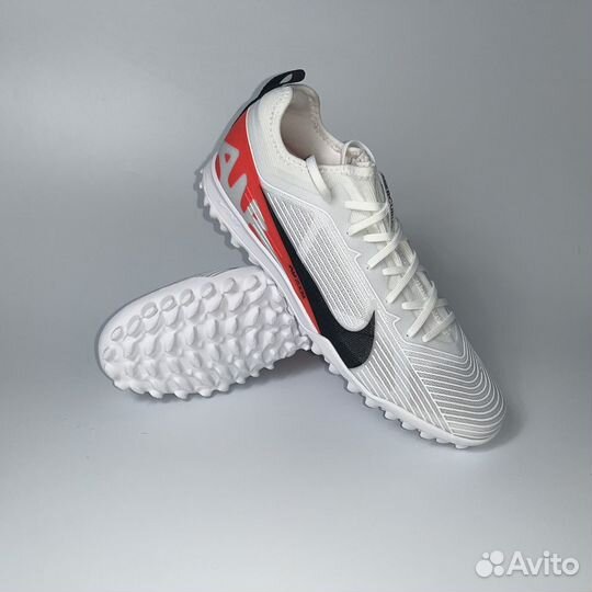 Сороконожки Nike Mercurial