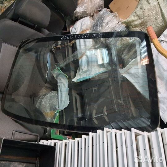 Заднее стекло Chevrolet Aveo 2006-2012 T250 Авео