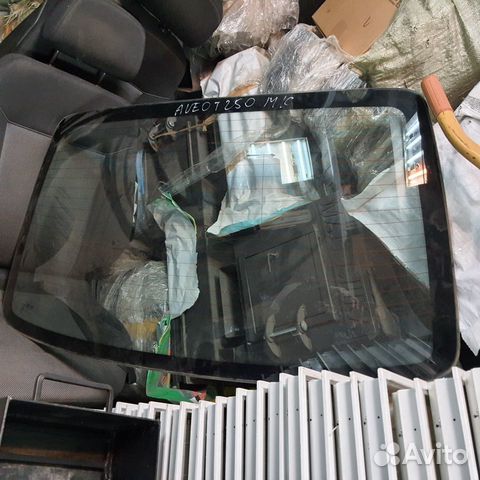 Заднее стекло Chevrolet Aveo 2006-2012 T250 Авео
