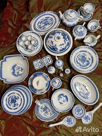 Набор столовой посуды