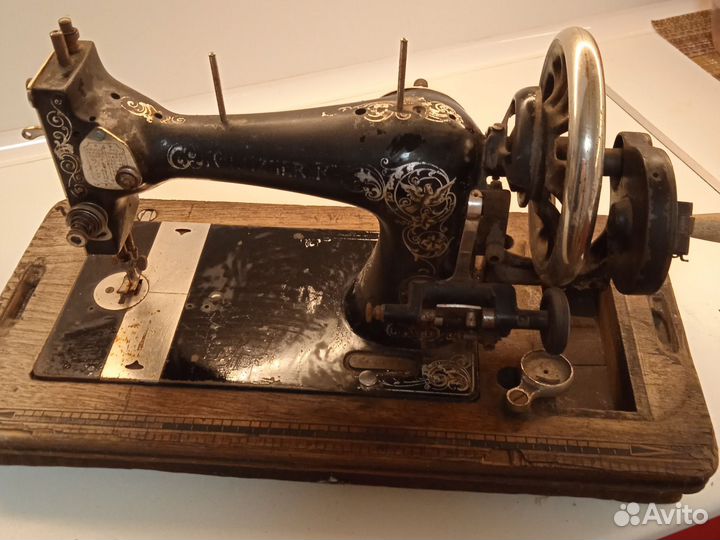 Швейная машинка