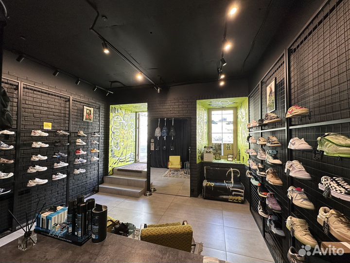 Готовый бизнес Магазин Кроссовок