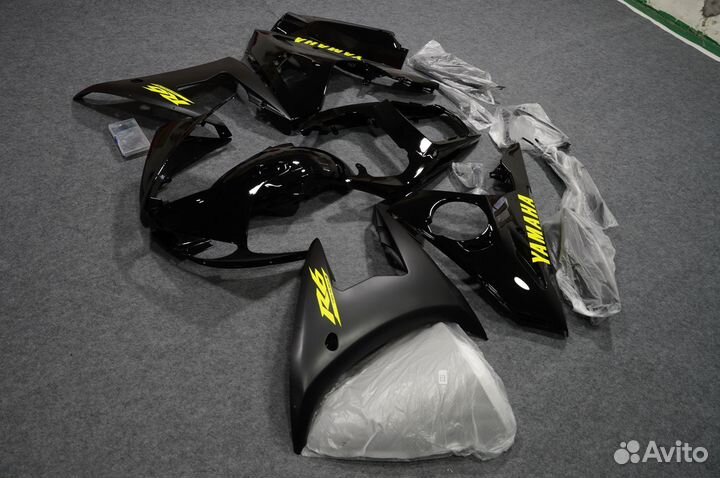 Комплект пластика на Yamaha R6 2003-2004