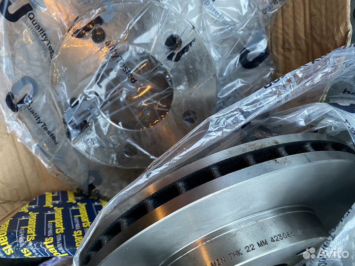 Новые тормозные диски mazda 626/mx6/xedos 6