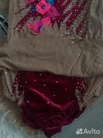 Купальник для художественной гимнастики