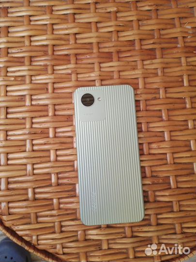 Телефон realme c30