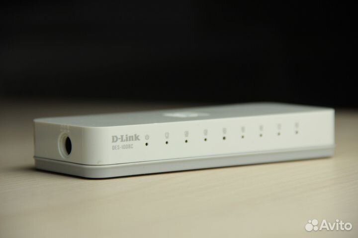 Коммутатор(свич) D-Link DES-1008C