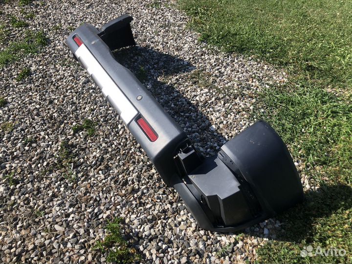 Бампер задний toyota fj