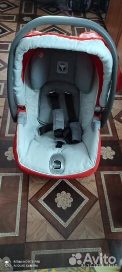 Продаю детское автокресло