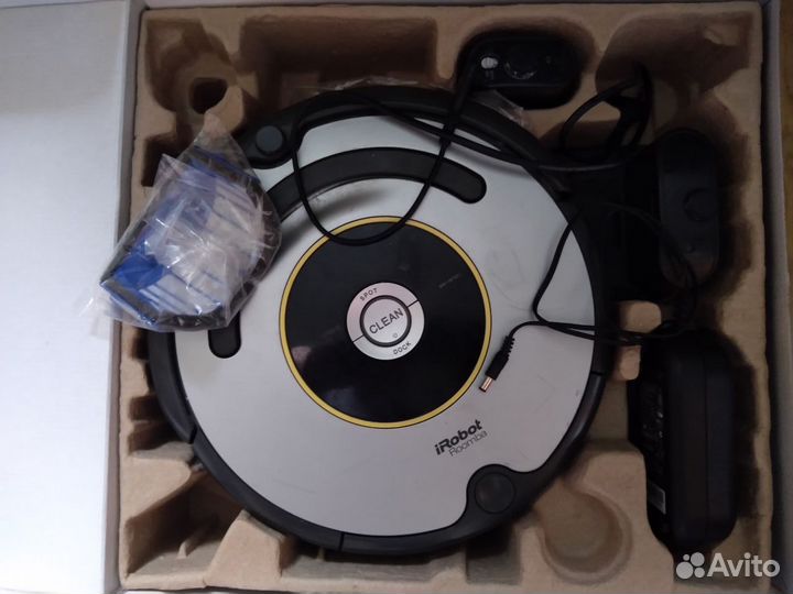 Роботы пылесосы,запчасти