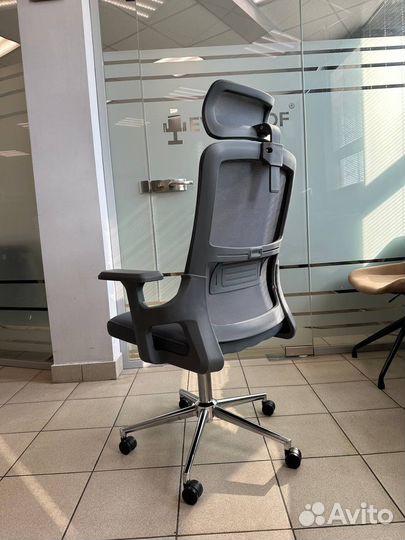 Кресло офисное