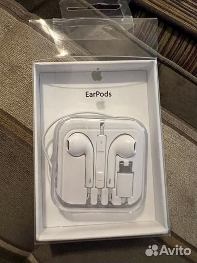 Наушники earpods разъем tipe-c новые