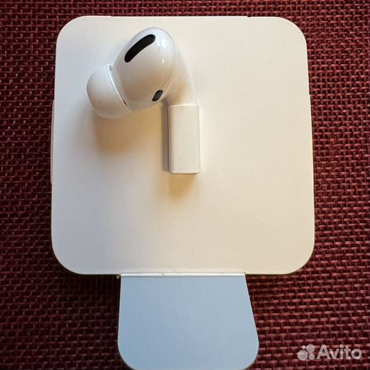 Новый правый AirPods Pro, 700+ отзывов, оригинал