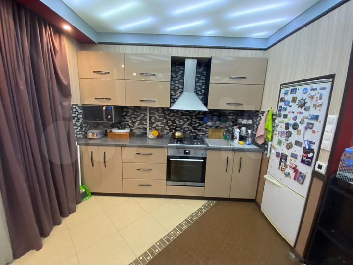 3-к. квартира, 78,3 м², 6/10 эт.