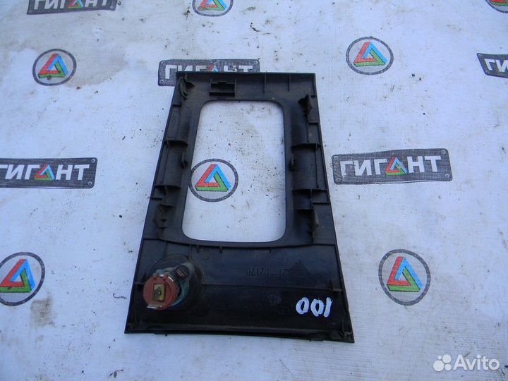 Накладка (кузов внутри) Corolla E12 2001-2006