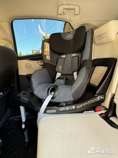 Автомобильное кресло britax romer dualfix