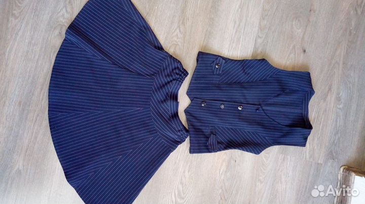 Форма темно-синяя в полоску