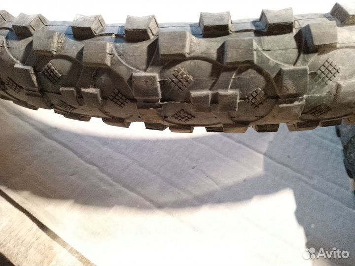 Покрышки для велосипеда 27.5