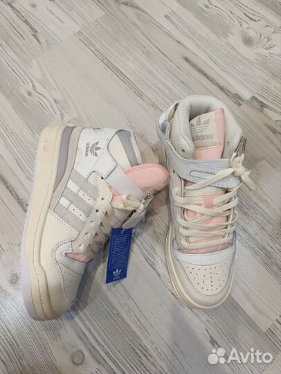 Кеды adidas женские