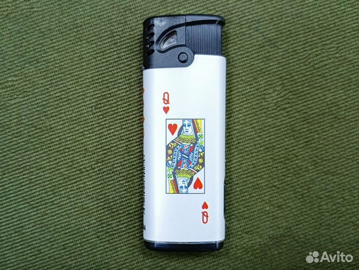 Зажигалка с фонариком Дама червей