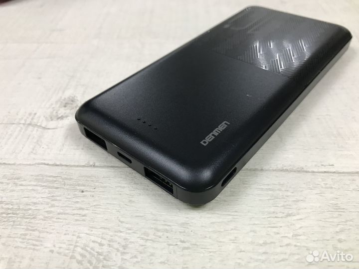 Портативный аккумулятор Denmen DP05 10000mAh черны