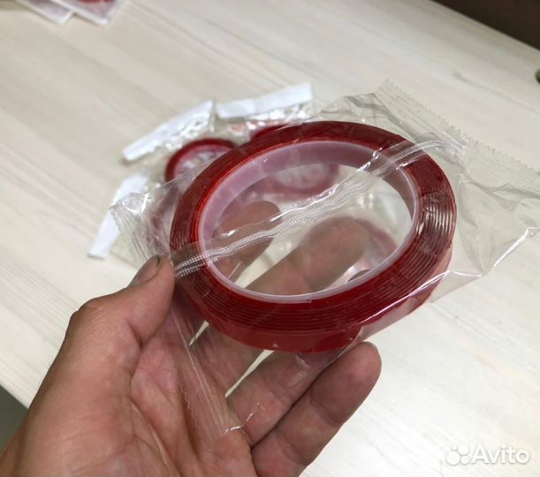 Двухсторонний прозрачный скотч на акриловой основе