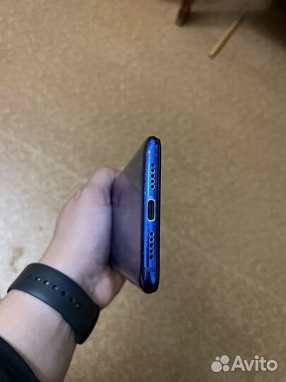 Телефон Xiaomi mi 9 lite