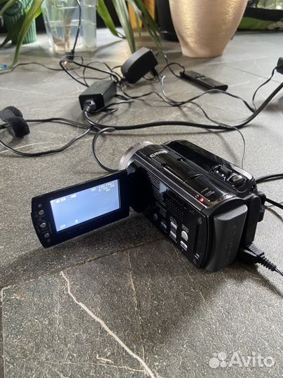 Видеокамера jvc gz-hd10er
