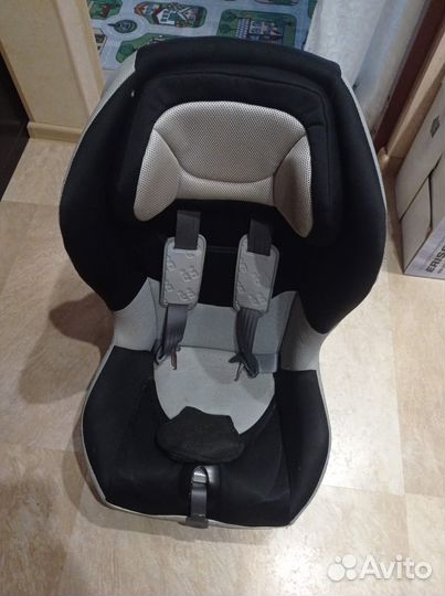 Детское автокресло chicco