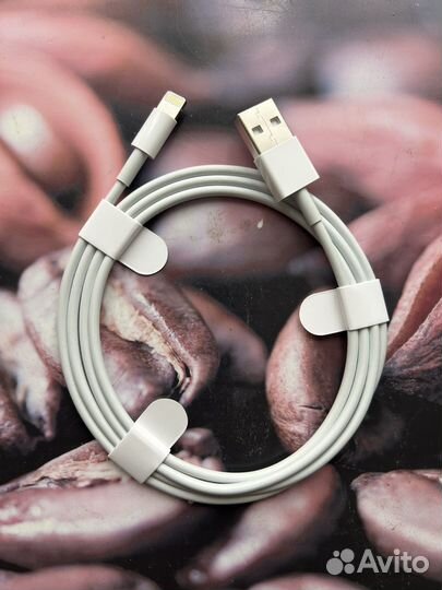 Шнур для зарядки Apple. 1 M. Оригинал