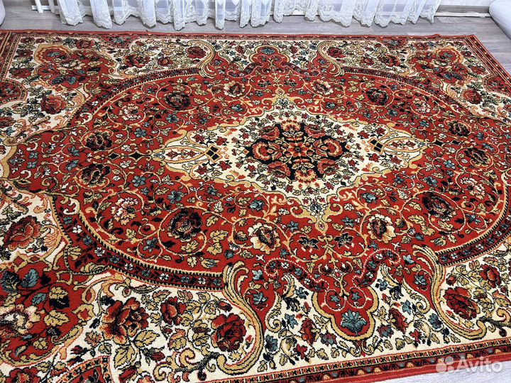 Ковер шерстяной 2 на 3 бу