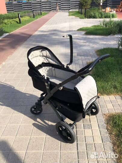 Коляска Joolz Studio Noir 2 в 1 (особая серия)