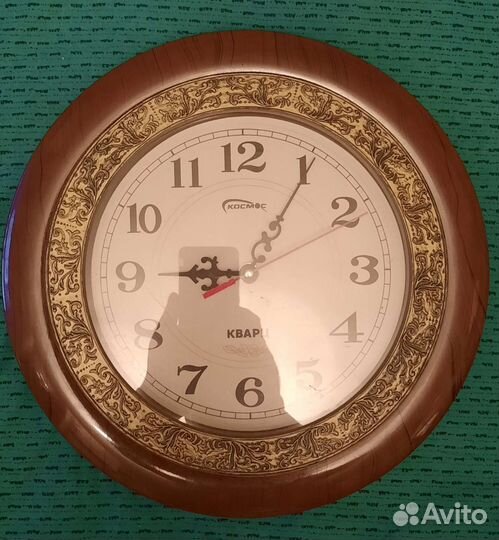 Часы настенные кварцевые и будильники