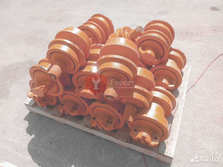 Каток поддерживающий Volvo EC360 14520608