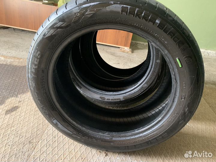 Nokian Tyres Hakka Black 2 225/50 R17 94W