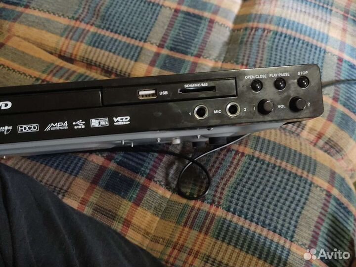 Dvd плеер akai с пультом