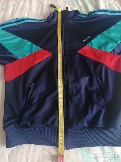 Adidas 80-x, Ласточка