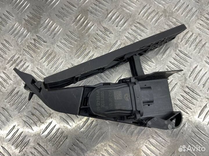 Педаль газа Bmw 5' 530D Xdr G30 B57D30A 2017