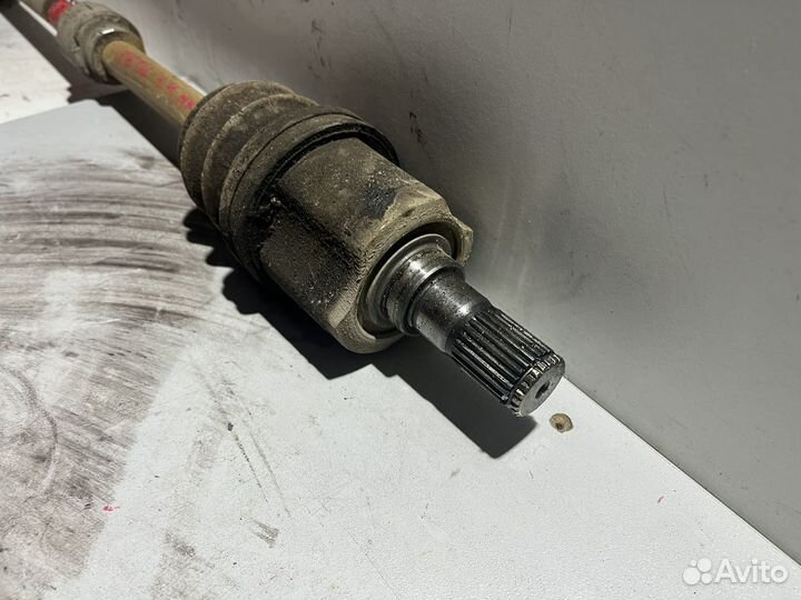 Полуось Привод передний правый Хундай Гетц Getz