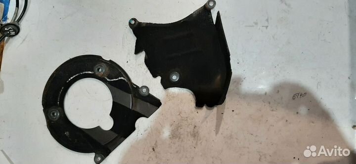 Кожух ремня грм vw passat b5+ 038109175