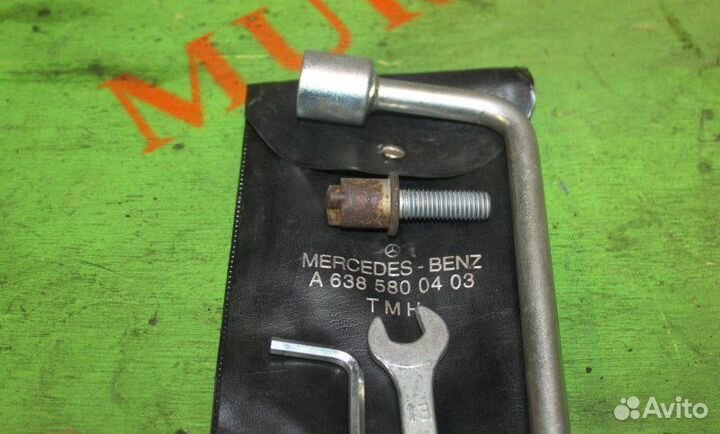 Набор инструментов Mercedes V-Class W638 104.900