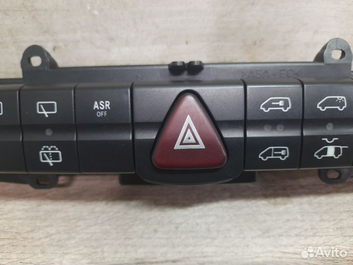 Блок кнопок (аварийка) Mercedes-Benz Vito W639 (20